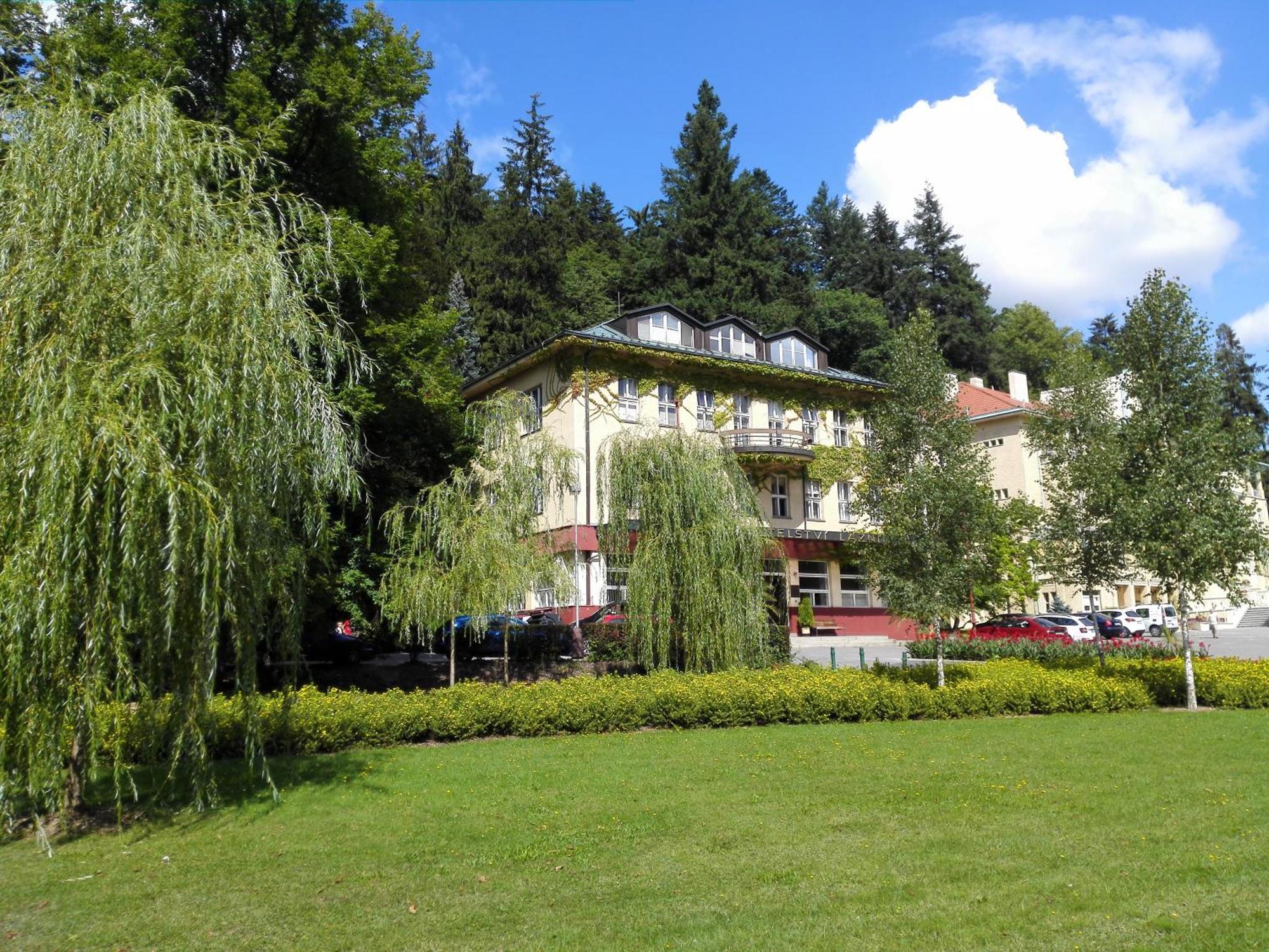 Apartmany Luhacovice Exterior photo